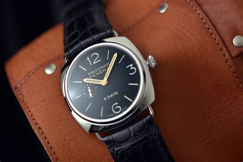 panerai pam 190 8 day|Panerai .